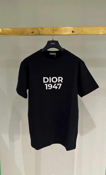 Picture of Dior T Shirts Short _SKUDiorS-XXLtltx0215562
